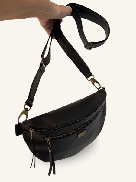 Bandolera Camelia Negra