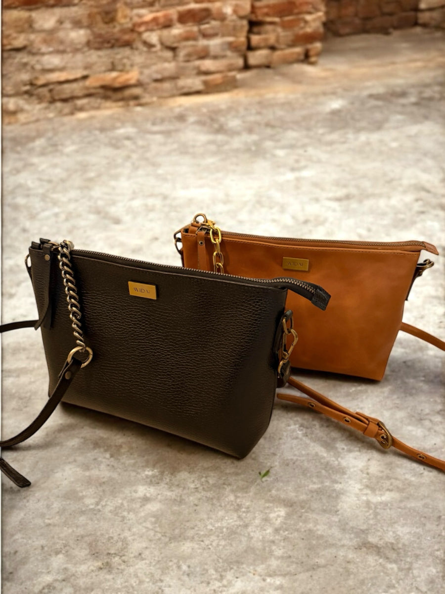 Cartera Gardenia Negra Grano