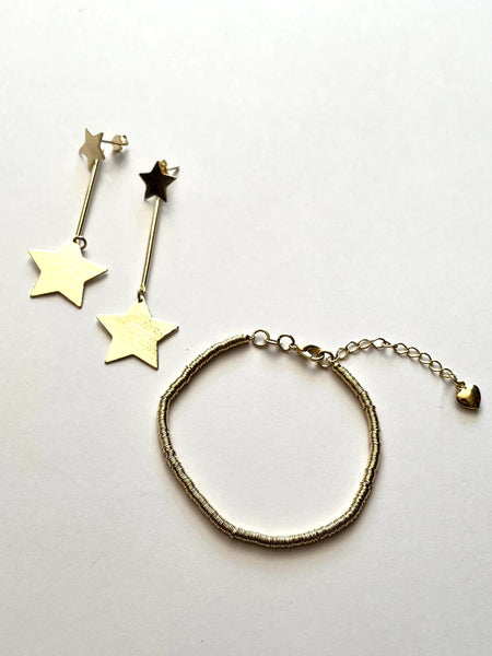 Pack Aros Baño Oro Dos Estrellas Lina + Pulsera Baño Oro Mostacilla Fina