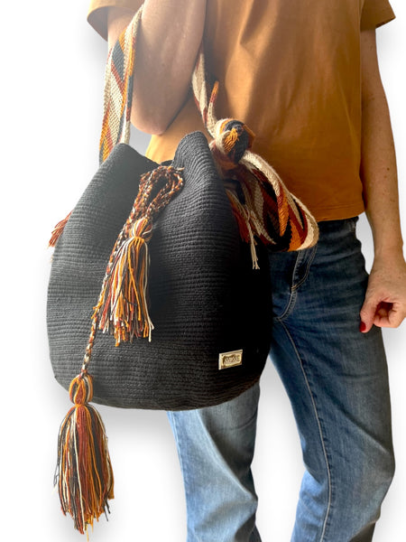 Bolso Wayuu Guajira Negro Grande