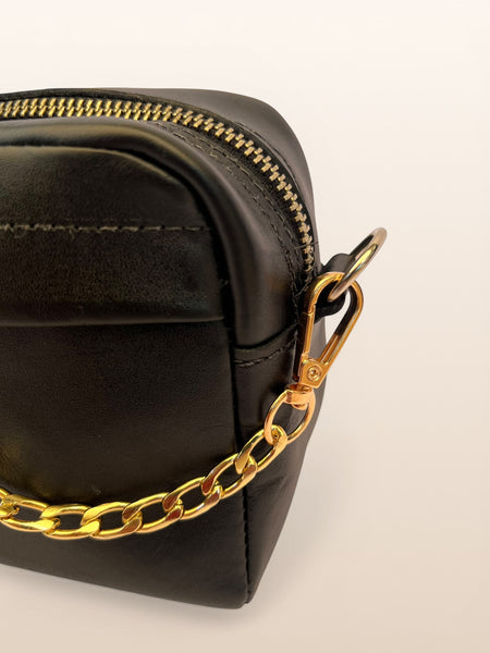 Cadena Acrílica Dorada 30 cms.