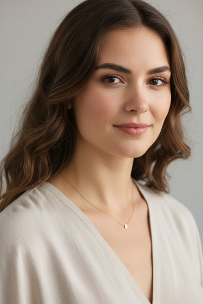 Collar Letra E Plata Enchape Oro