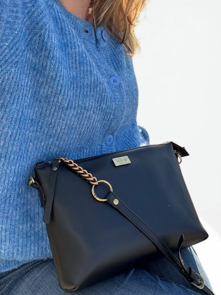 Cartera Gardenia Negra Lisa